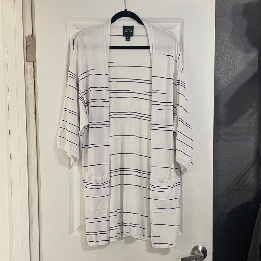 AJ Andrea Jovine Lightweight Stripe White/Black Short Sleeve Open Cardigan XL